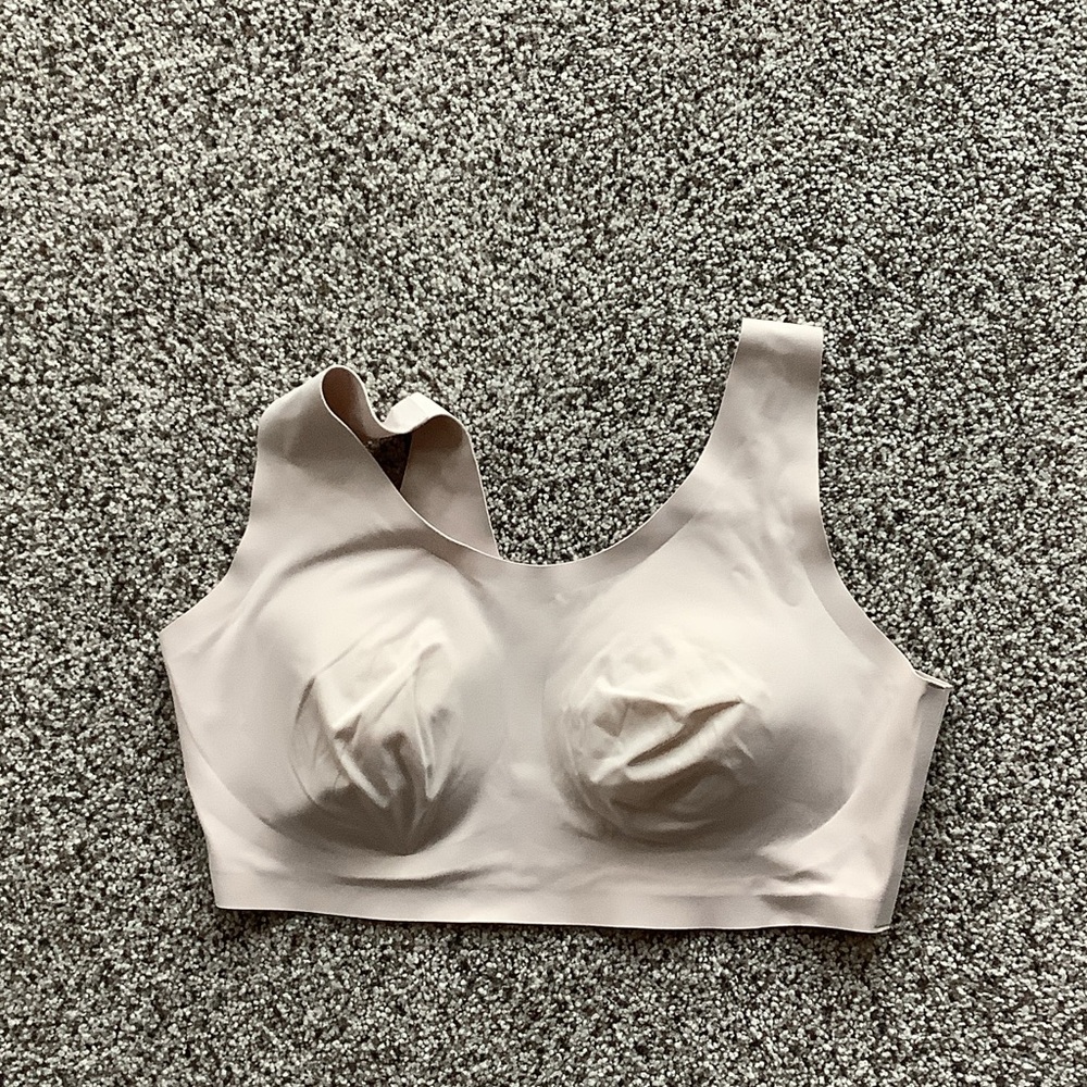 Aerie Real Free Cream Seamless Bra